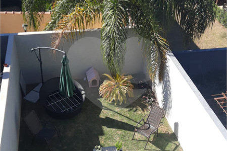 Sobrado à venda com 3 quartos, sendo 2 suítes, em Jardim Jaraguá, Atibaia, SP
