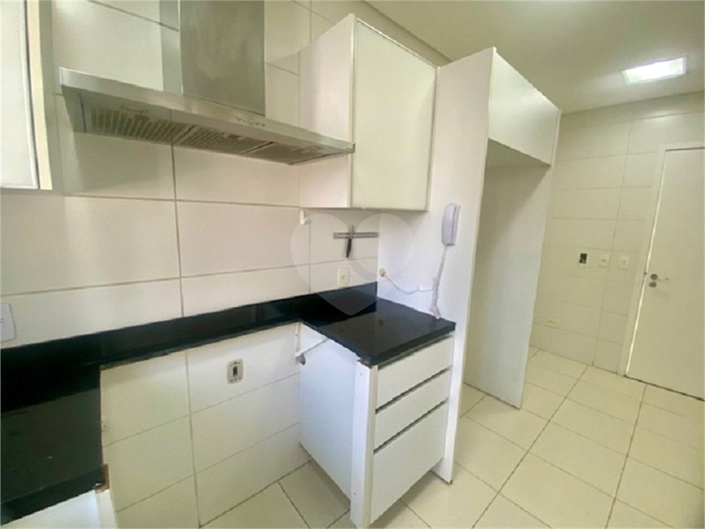 Apartamento à venda ou para alugar com 2 suítes em Itaim Bibi, São Paulo, SP