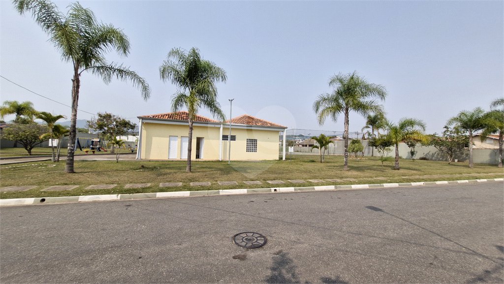 Casa à venda no condomínio Santa Mônica, Atibaia - SP