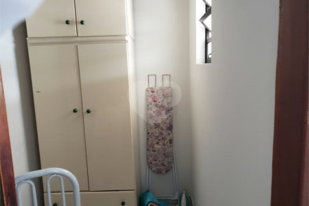Sobrado à venda com 3 quartos, sendo 1 suíte, em Vila Guaca, São Paulo, SP