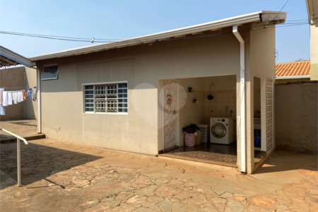 Casa à venda com 3 quartos, sendo 1 suíte, no Centro, Araraquara, SP