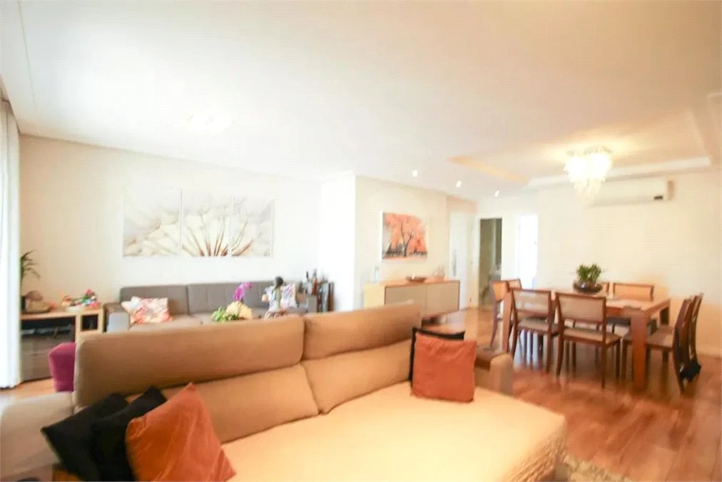Apartamento à venda com 3 quartos, sendo 1 suíte,  em Santa Teresinha, São Paulo, SP