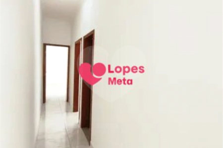 Casa à venda com 2 quartos, sendo 1 suíte, em Residencial Estoril, Taubaté, SP