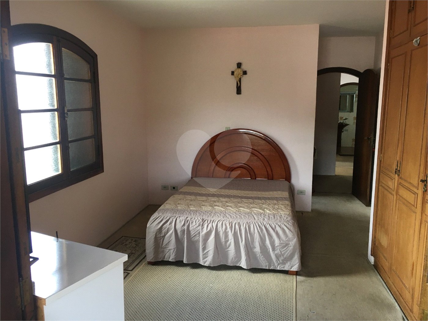 Casa à venda com 4 quartos, sendo 1 suíte, no Centro, Piracaia, SP