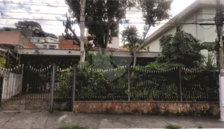 Casa Térrea à venda com 4 quartos, sendo 1 suíte,  em Freguesia do Ó, São Paulo, SP