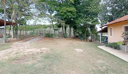 Chácara à venda com 3 quartos no Centro, Vinhedo, SP
