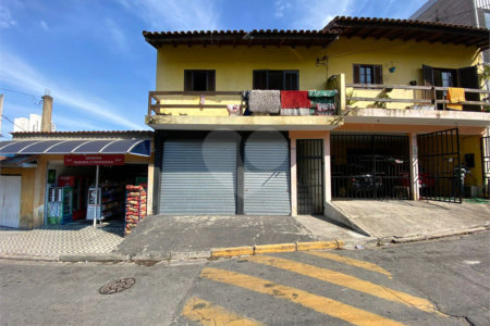 Salão para alugar em Vila Júlia, Poá, SP
