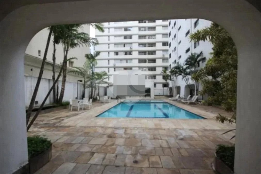 Duplex à venda com 3 suítes em Higienópolis, São Paulo, SP