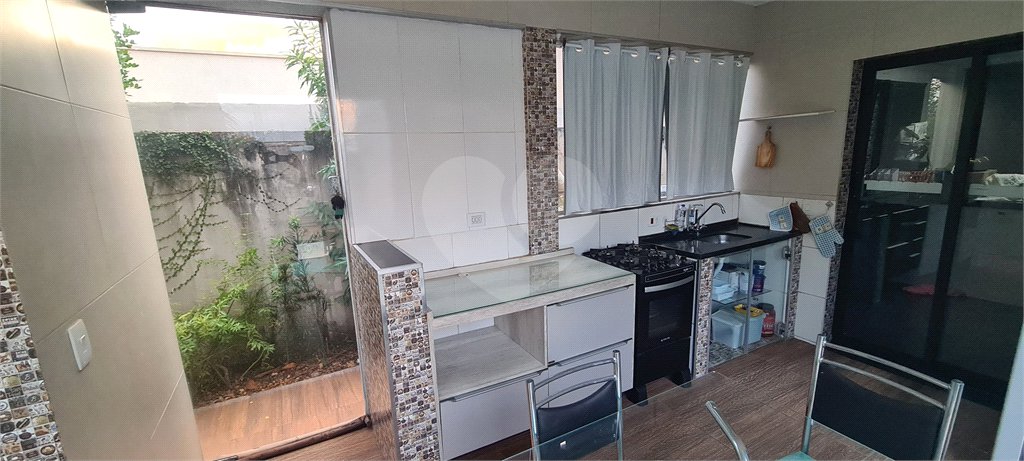 Casa térrea no Condomínio Jardim Botânico , localizado na cidade Bady Bassit/SP .