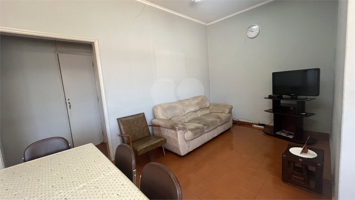 Casa Térrea com 3 dormitórios no Centro de Atibaia