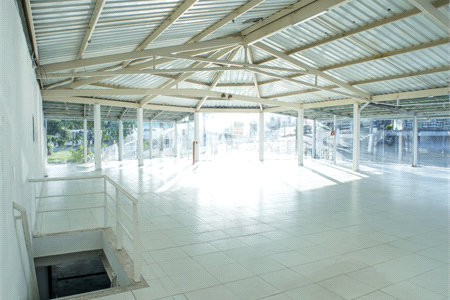 Lindo Salão Comercial para locação com 924m2 no Centro de Atibaia