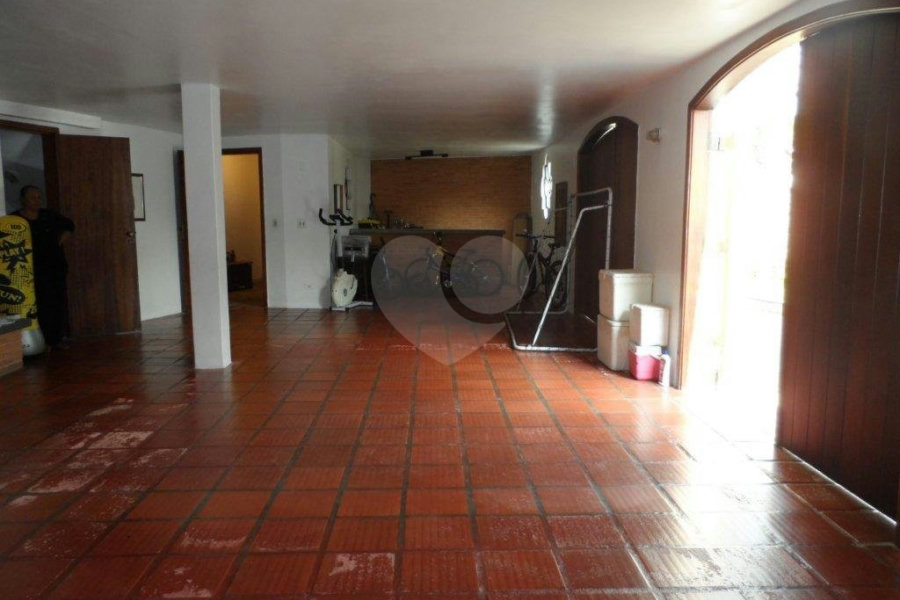 Casa Térrea à venda com 3 suítes em Jardim Franca, São Paulo, SP