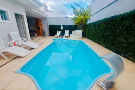 Casa à venda com 3 suítes no condomínio Villa dos Inglezes, Sorocaba - SP