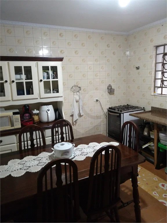 Sobrado à venda com 2 quartos, sendo 1 suíte, em Vila Gustavo, São Paulo, SP