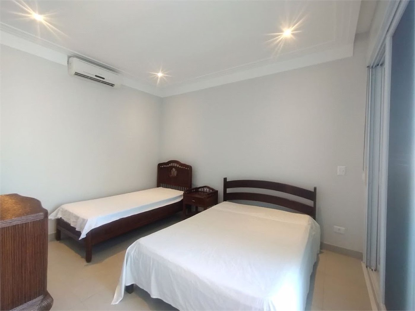 Casa com 6 dormitórios à venda, 700 m² por R$ 10.000.000,00 - Loteamento João Batista Julião - Guarujá/SP