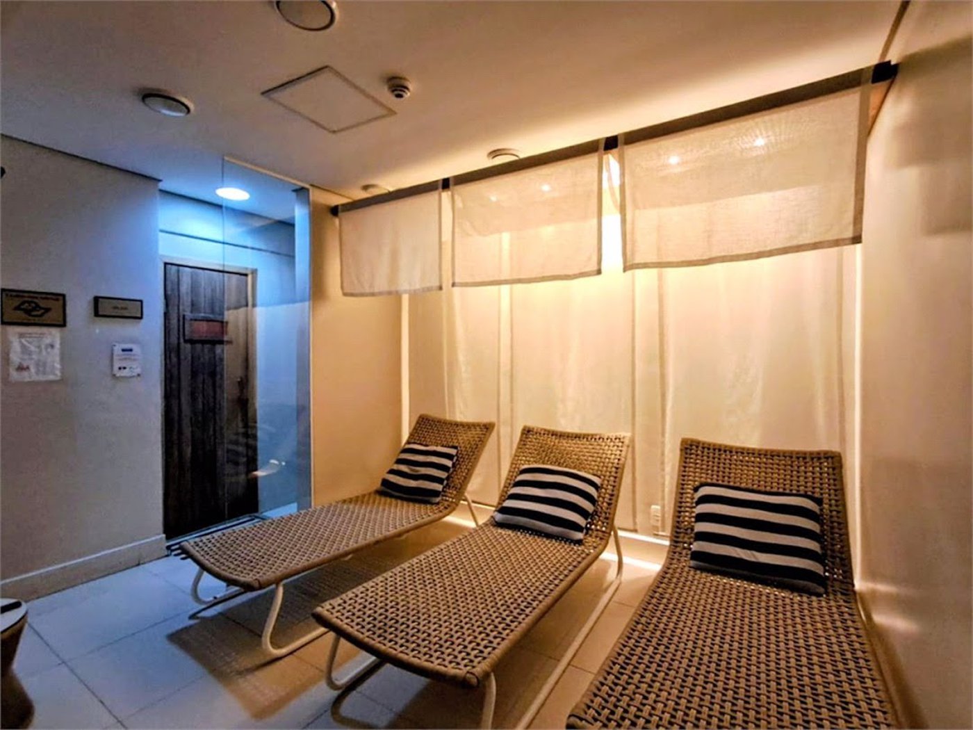 Studio com 1 dormitório à venda, 24 m² por R$ 405.000,00 - Gonzaga - Santos/SP