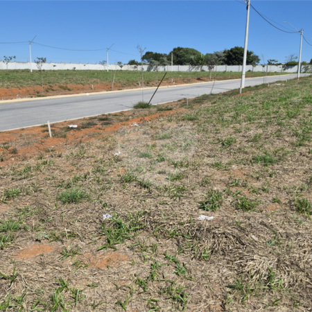 Terreno à venda em Loteamento Residencial Tivolli, Itapetininga, SP