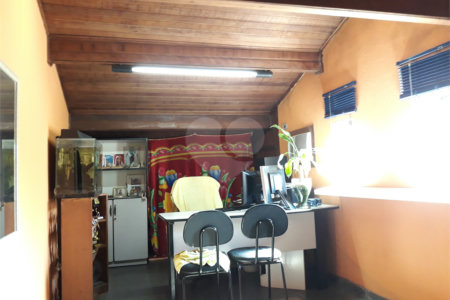 Sobrado à venda com 3 quartos, sendo 1 suíte,  em Jardim Oriental, São Paulo, SP