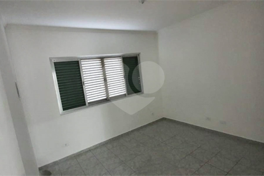 Sobrado à venda com 2 quartos em Vila Guilherme, São Paulo, SP