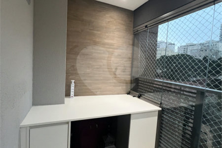 Apartamento à venda ou para alugar com 1 quarto em Pinheiros, São Paulo, SP