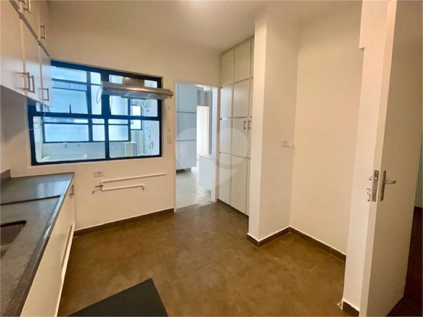 Apartamento à venda ou para alugar com 3 quartos, sendo 1 suíte, em Itaim Bibi, São Paulo, SP
