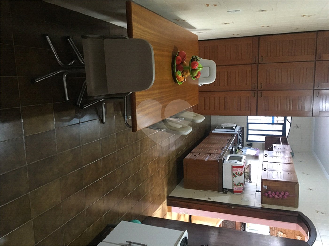 Casa à venda com 4 quartos, sendo 1 suíte, no Centro, Piracaia, SP