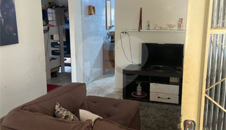 Casa à venda com 2 quartos em Jardim Cangalha, Três Lagoas, MS