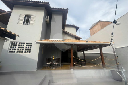 Casa à venda com 3 quartos, sendo 1 suíte, no condomínio Ibiti do Paço, Sorocaba - SP