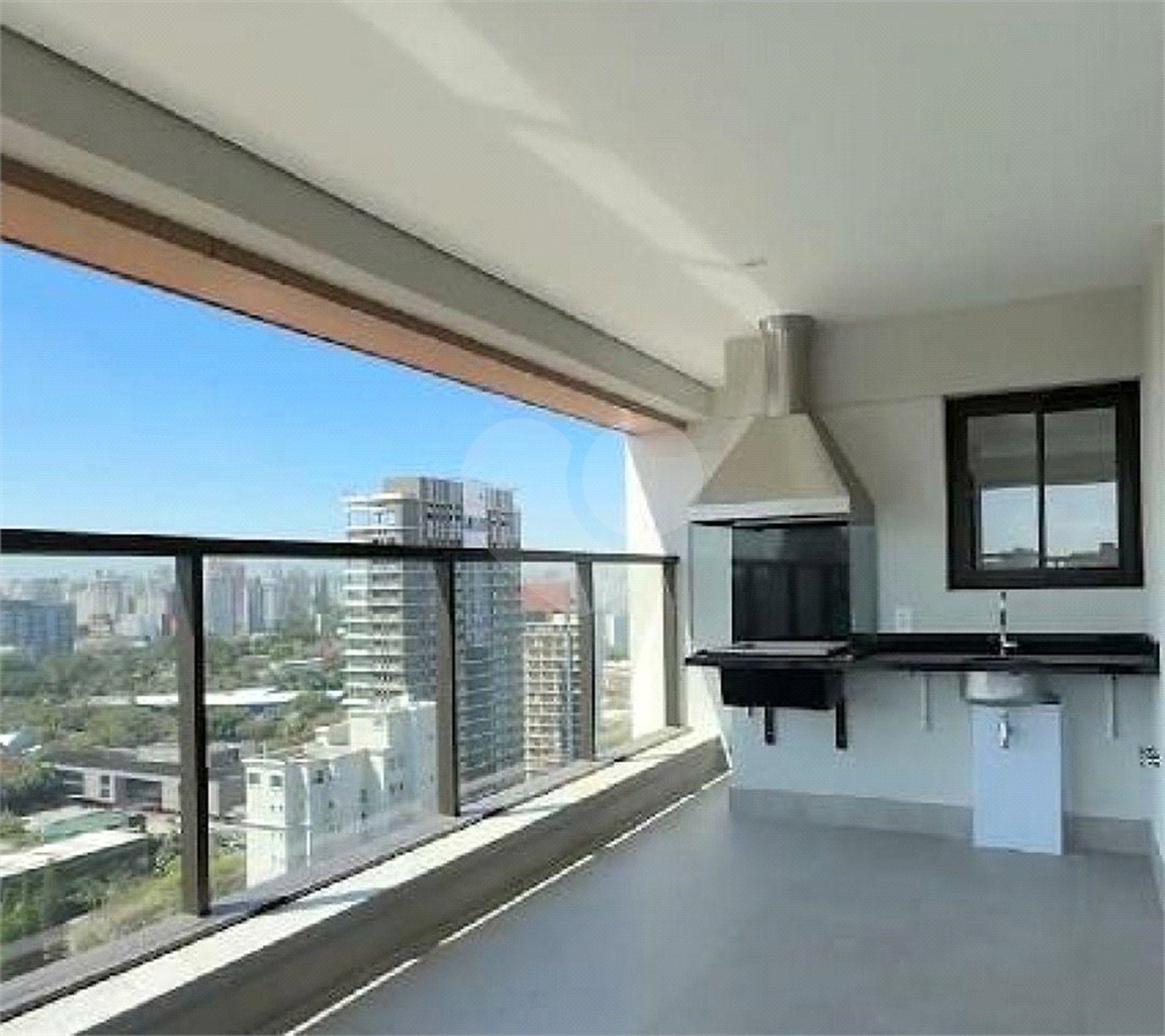 Apartamento à venda com 4 suítes em Moema, São Paulo, SP
