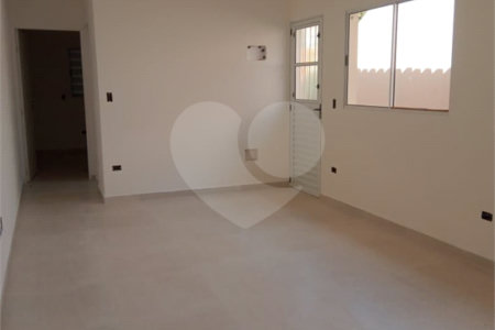 Casa à venda com 2 quartos, sendo 1 suíte,  em Reneville, Mairinque, SP
