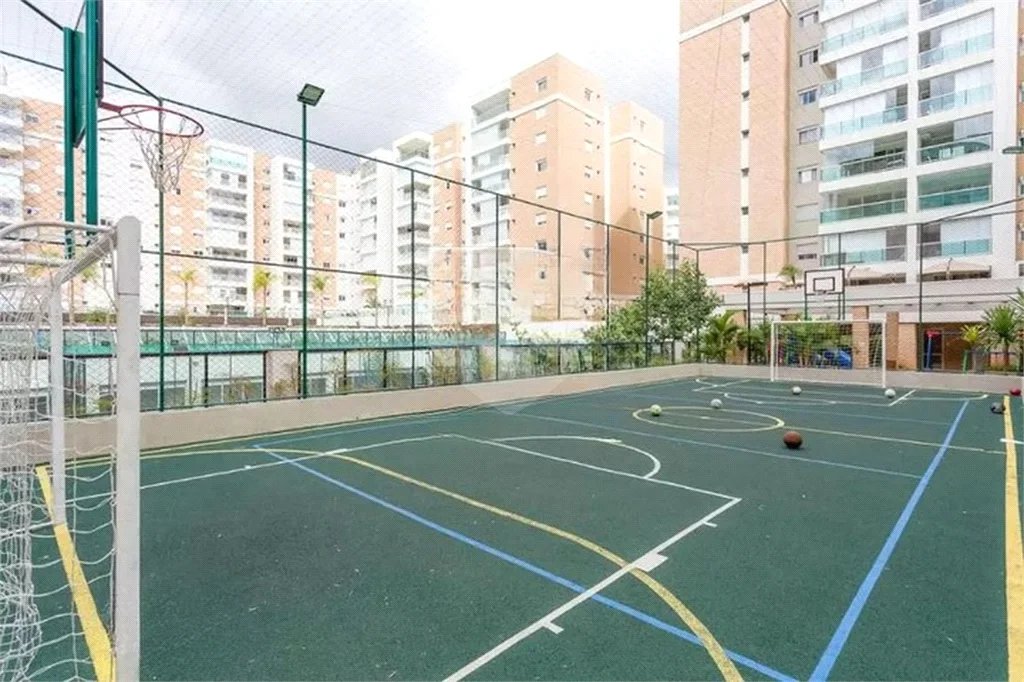 Apartamento na Mooca com 204m² amplo à venda 3 quartos, sendo 3 suítes, e 4 vagas