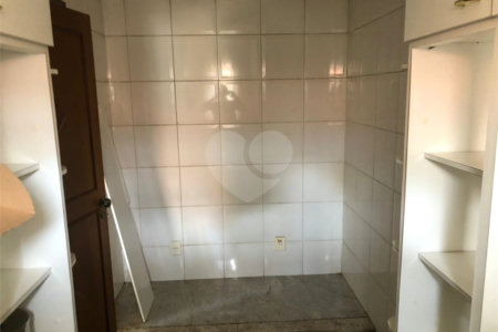 Casa para venda no Condomínio Parque Faber 1