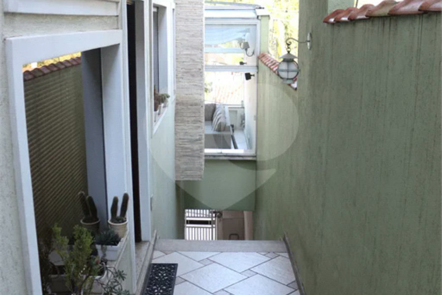 sobrado de 4 dts 2 suites de alto padrao no tremembe