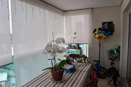 Apartamento à venda com 3 suítes em Paraíso do Morumbi, São Paulo, SP