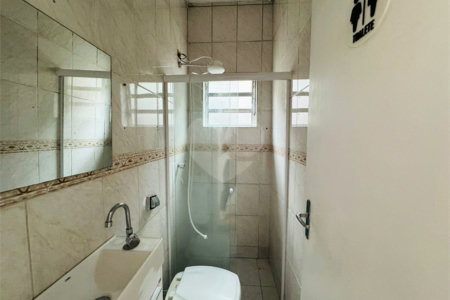 Casa à venda com 3 quartos, sendo 1 suíte, em Vila Galvão, Guarulhos, SP
