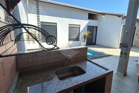 Casa Térrea à venda com 3 quartos, sendo 1 suíte,  em Jardim Esplanada II, Indaiatuba, SP