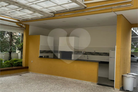Apartamento à venda com 2 quartos, sendo 1 suíte,  em Paraíso do Morumbi, São Paulo, SP