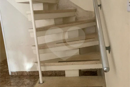 Sobrado à venda com 3 quartos em Água Fria, São Paulo, SP