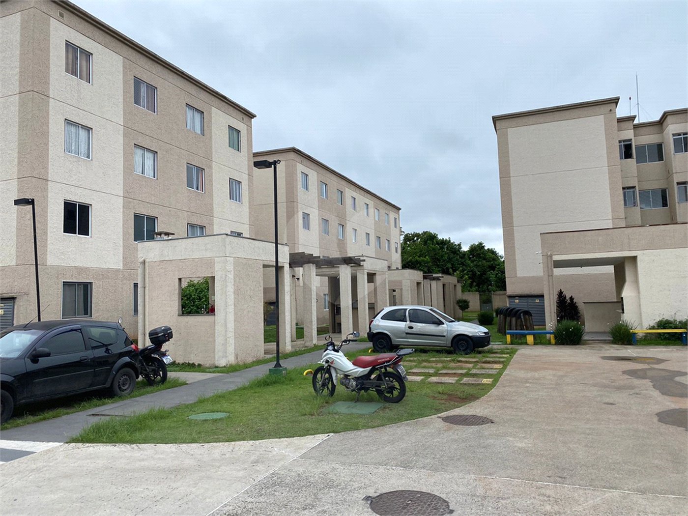 Apartamento à venda com 2 quartos em Parque Santa Rosa, Suzano, SP
