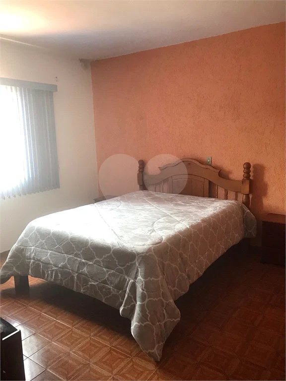 Sobrado à venda com 5 quartos, sendo 1 suíte, em Tremembé, São Paulo, SP