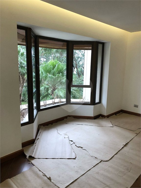 Apartamento à venda com 4 suítes em Vila Suzana, São Paulo, SP