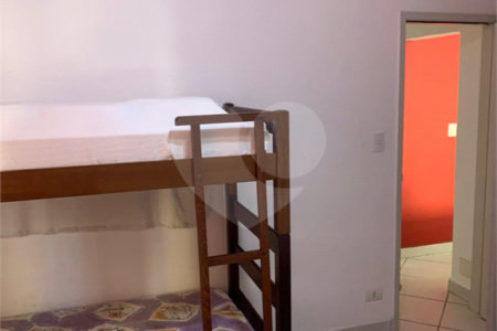 Apartamento à venda com 2 quartos, sendo 1 suíte,  em Canto do Forte, Praia Grande, SP