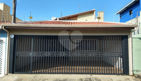 Sobrado à venda com 3 quartos, sendo 2 suítes, em Jardim Hubert, Indaiatuba, SP