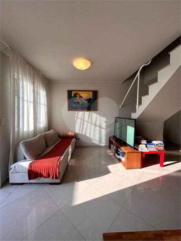 Casa à venda com 3 quartos, sendo 1 suíte, em Jardim Pinheiros, São Paulo, SP