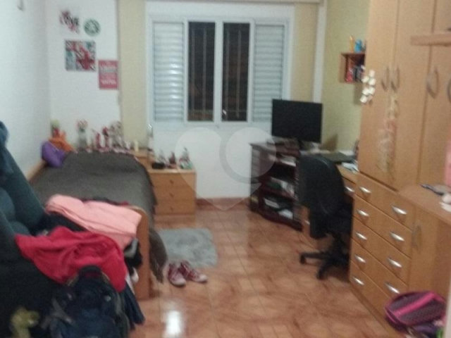 Sobrado à venda com 3 suítes em Santana, São Paulo, SP
