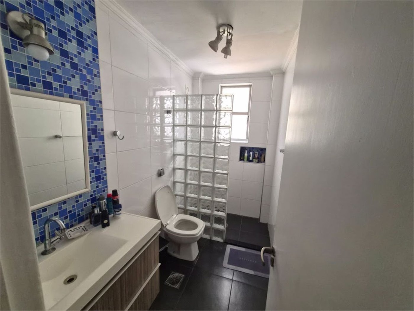 Kitnet Residencial à venda, ,  - KN0006.