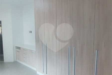 Apartamento à venda com 2 quartos, sendo 1 suíte, em Lagoa, Rio de Janeiro, RJ