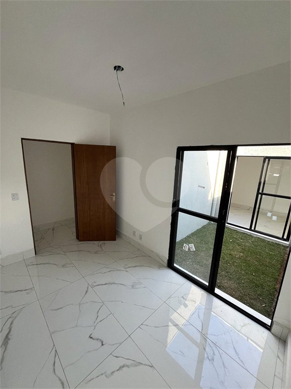 Casa à venda com 3 quartos, sendo 1 suíte,  em Vila São Paulo, Mogi das Cruzes, SP