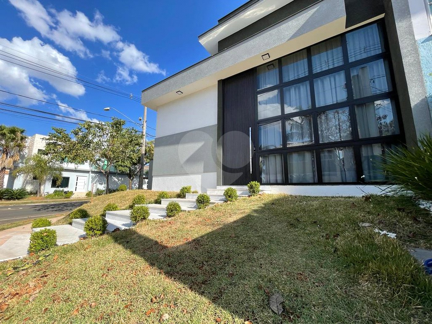 Casa à venda com 3 suítes no condomínio Villa dos Inglezes, Sorocaba - SP