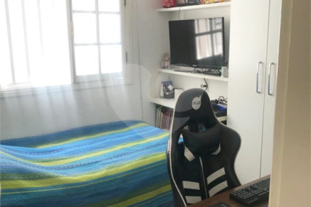 Sobrado à venda com 3 suítes em Vila Paulicéia, São Paulo, SP